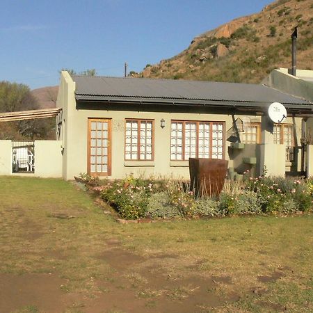 Aspen Guest House Кларенс Экстерьер фото
